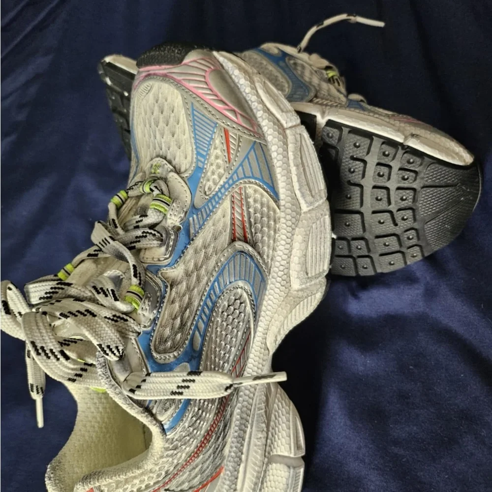 Balenciaga Athletic Shoes - White, Blue, Red, Neon Yellow - Picture 4 of 7